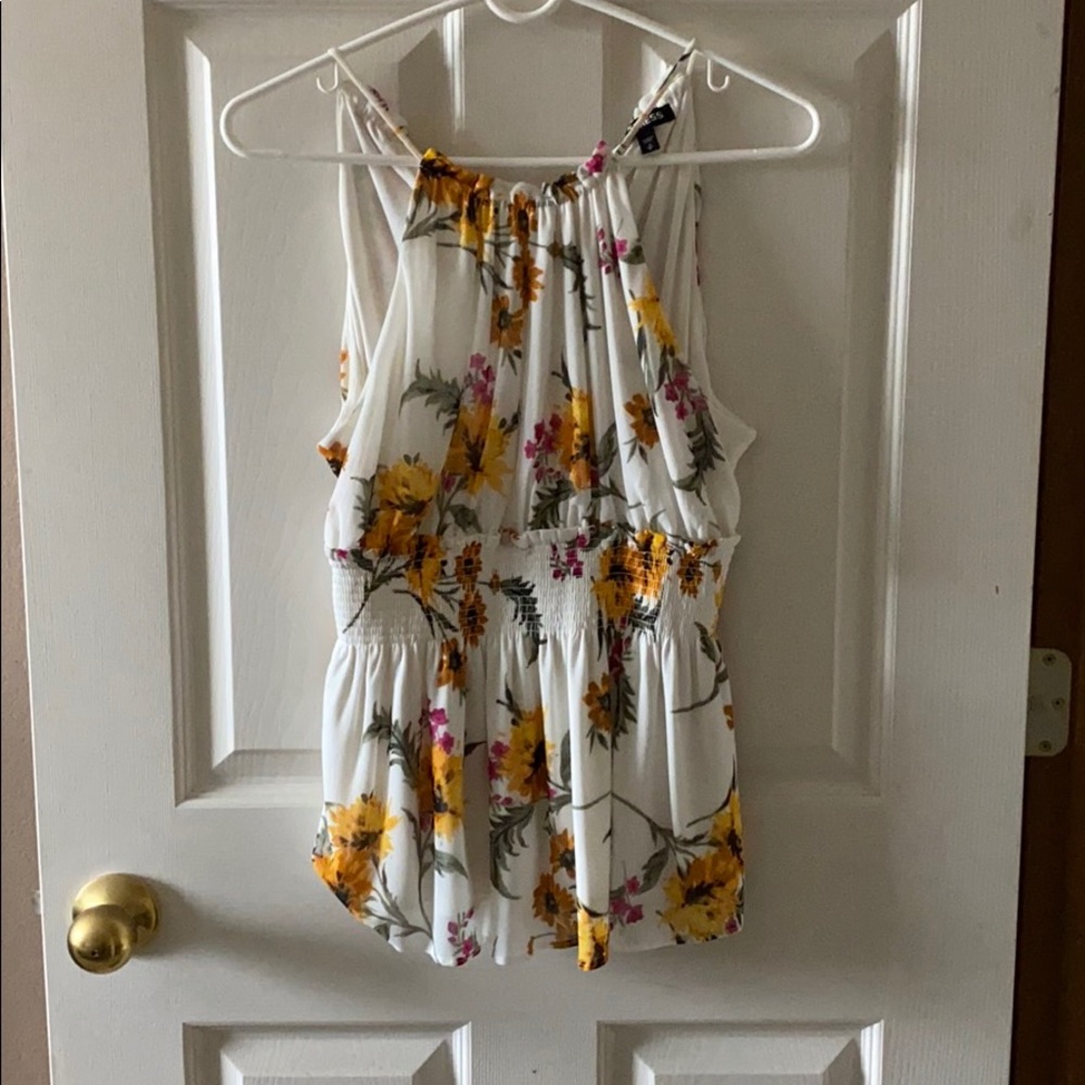 Sleeveless top